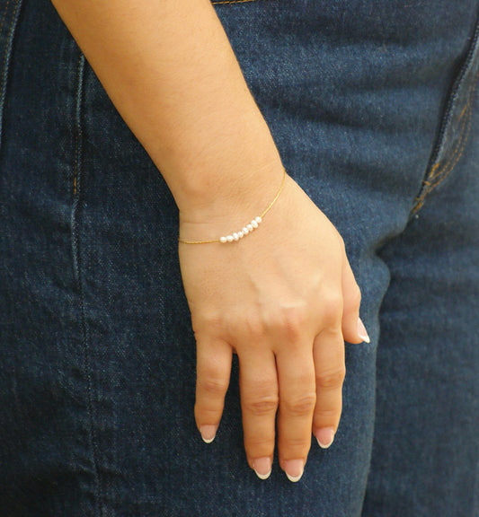 Mini Pearl Bracelet