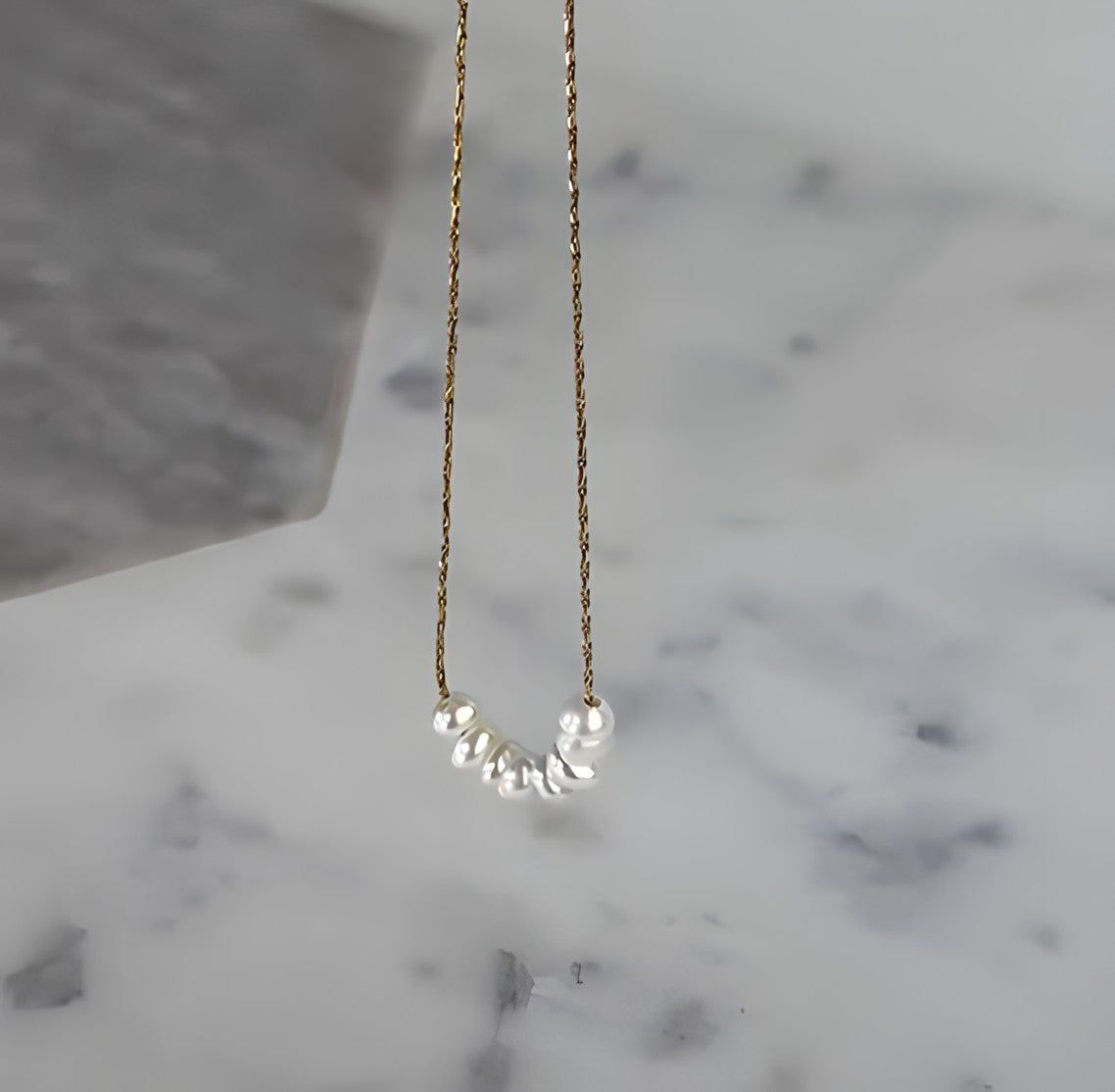 Pearl Pendant Necklace